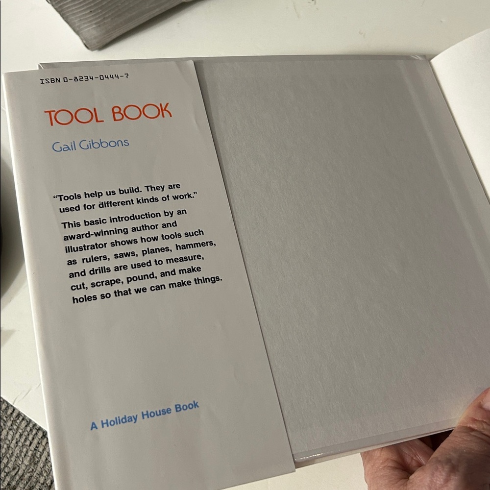Tool Book by Gail Gibbons NEW old stock hardcover 1982 - Picture 6 of 9
